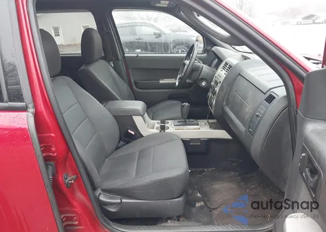 2010 Ford Escape Xlt from USA, damaged, VIN 1FMCU0DGXAKC46001